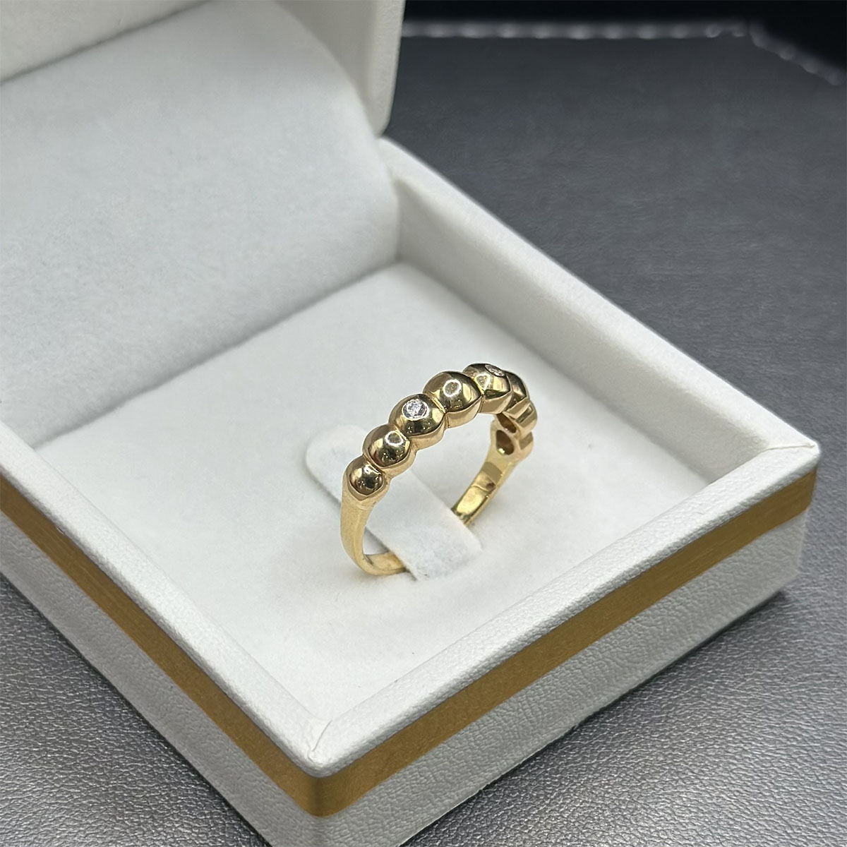 Bague en Or 18K – Élégance Fluide et Contemporaine – Image 2