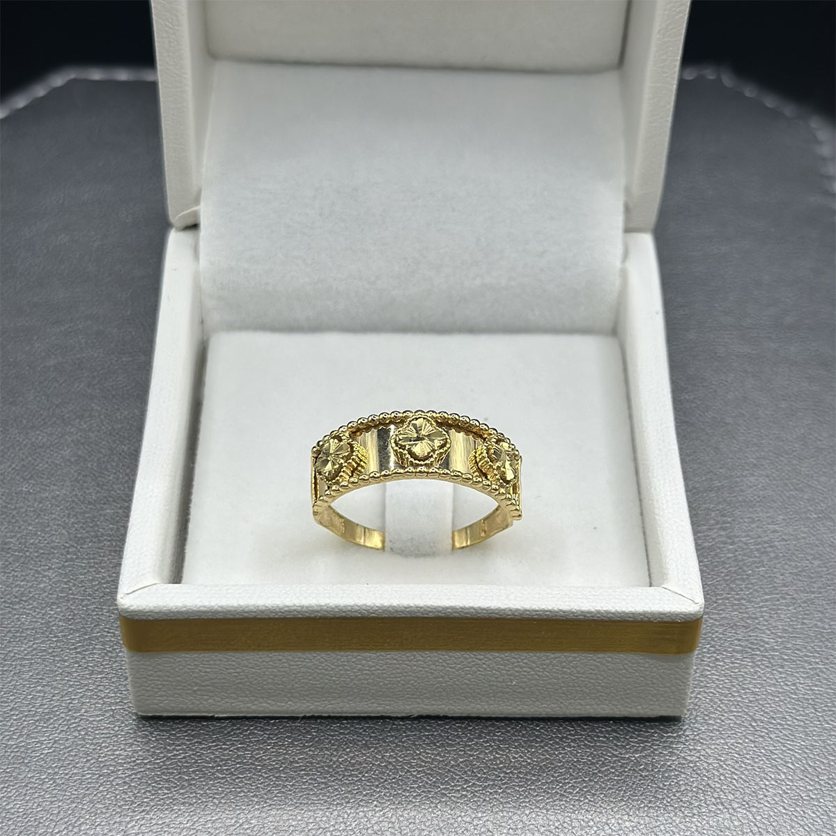 Bague en Or 18K – Design Contemporain et Élégant