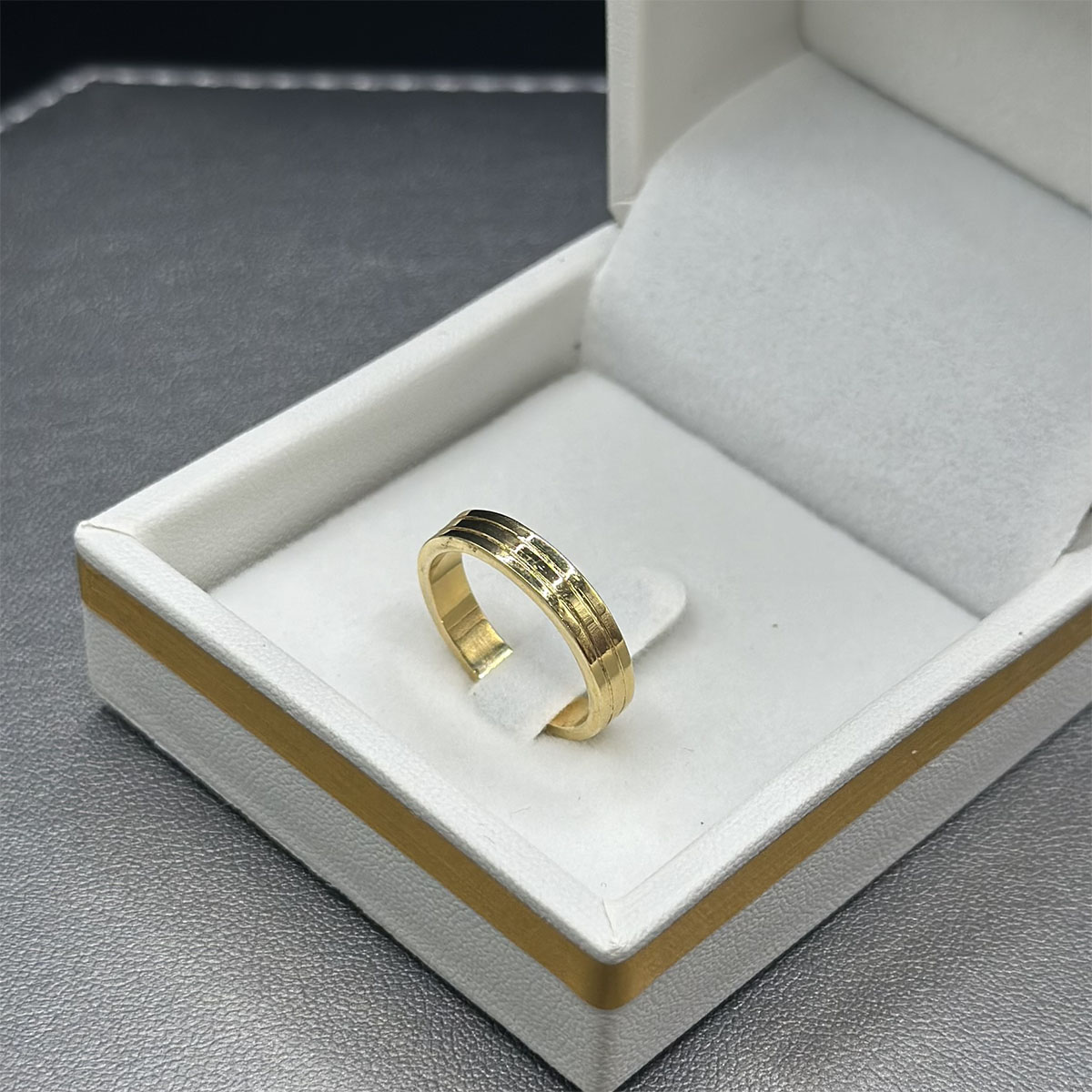 Bague en Or 18K - Élégance Minimaliste – Image 3