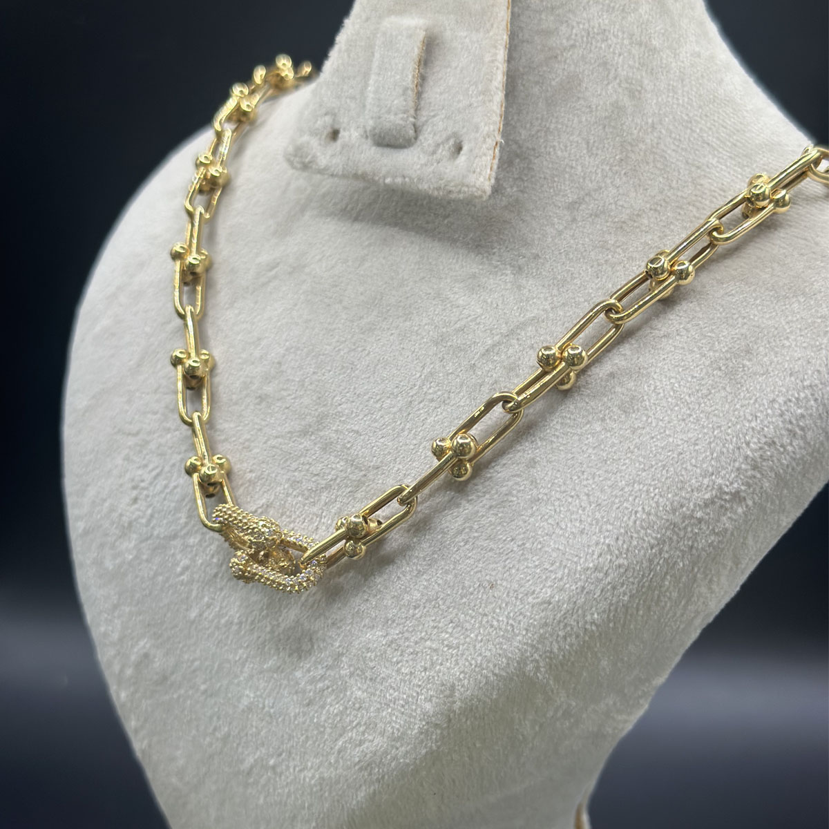Collier en Or 18K – Chaîne Élégante et Subtile – Image 3