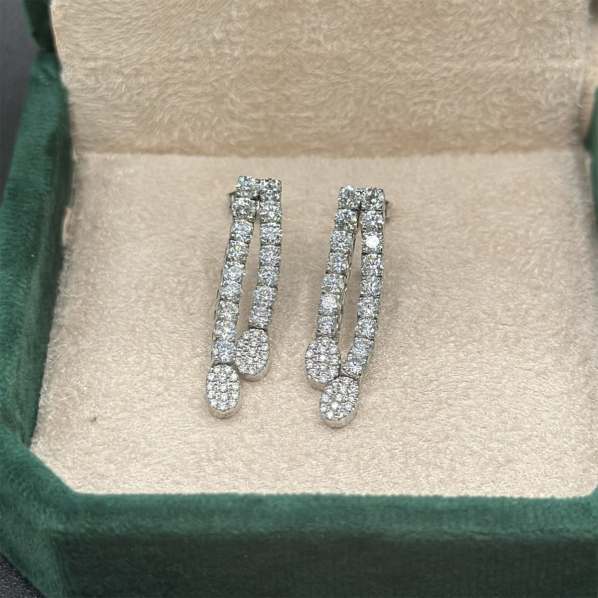 Boucles d'oreilles en diamant 18K – Brillance parfaite