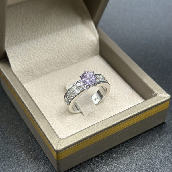 Bague en diamant – Charme subtil – Image 2
