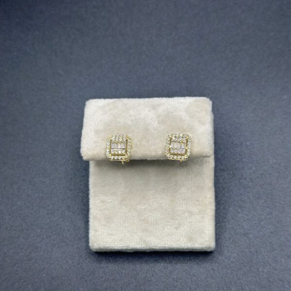 Boucles d'oreilles en Or 18K – Boucles à Tige