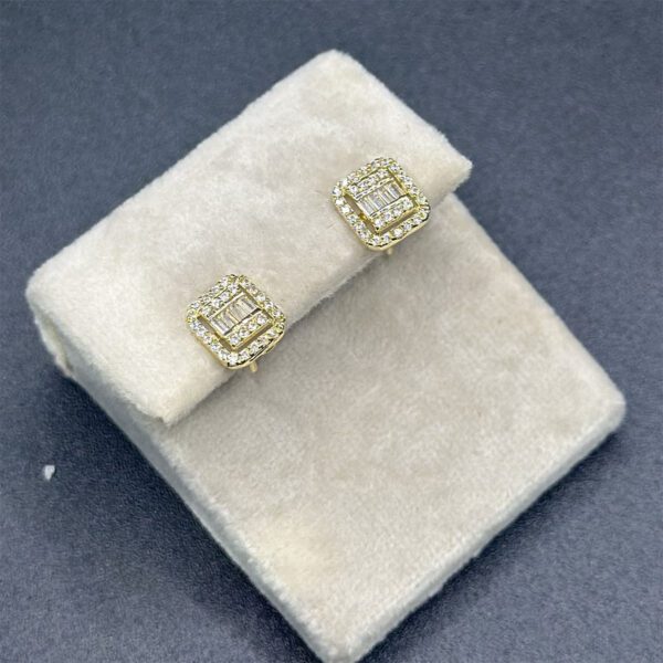 Boucles d'oreilles en Or 18K – Boucles à Tige – Image 2