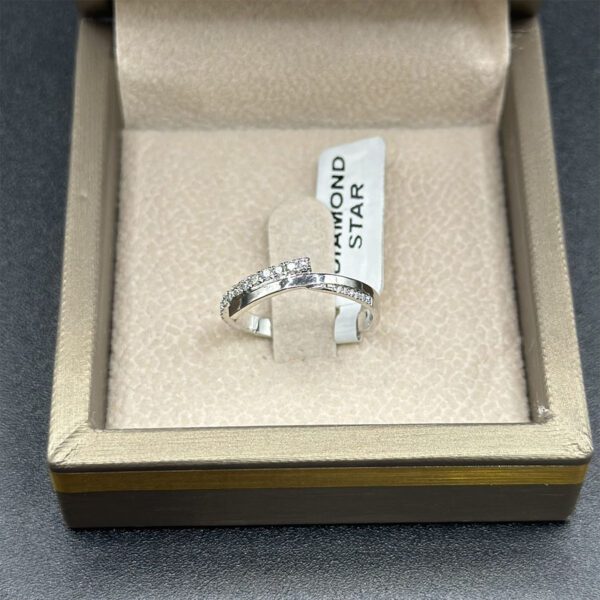 Bague en diamant – Éclat discret