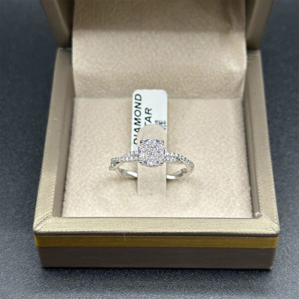 Bague en diamant – Élégance raffinée