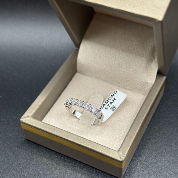 Bague en diamant – Simplicité éclatante – Image 3