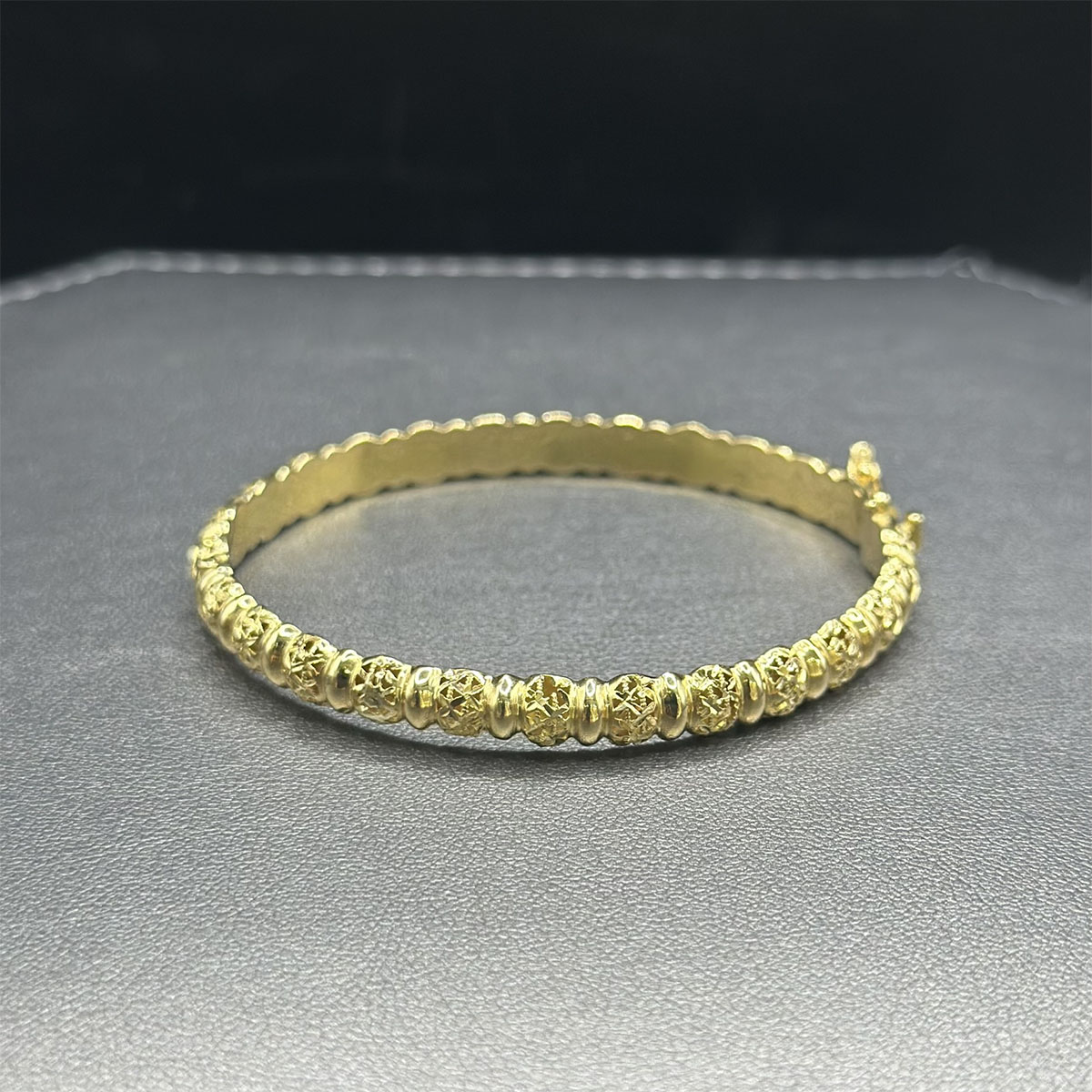 Bracelet en Or 18K – Brillance Épurée