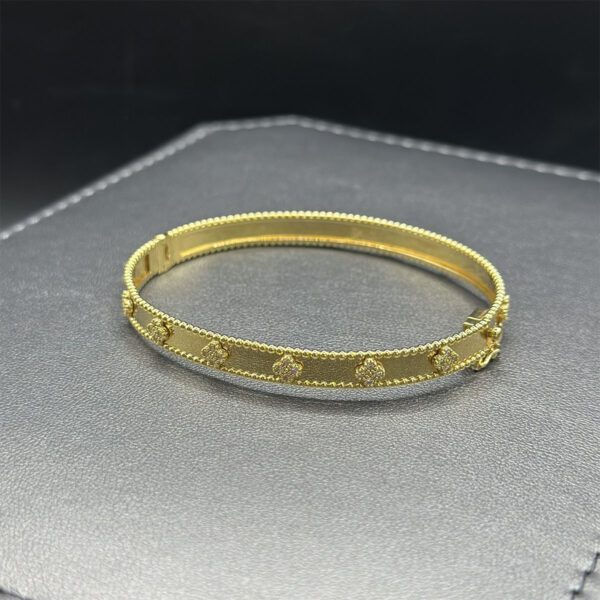 Bracelet en Or 18K – Sobriété Précieuse – Image 3