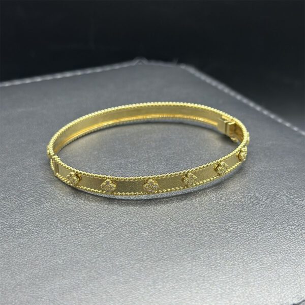 Bracelet en Or 18K – Sobriété Précieuse – Image 2