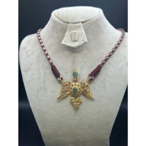 Collier en Or 18K – Élégance Royale Intemporelle