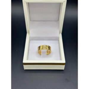 Bague en Or 18K – Éclat Envoûtant