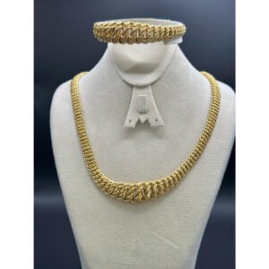 Ensemble en Or 18K – Élégance Radieuse