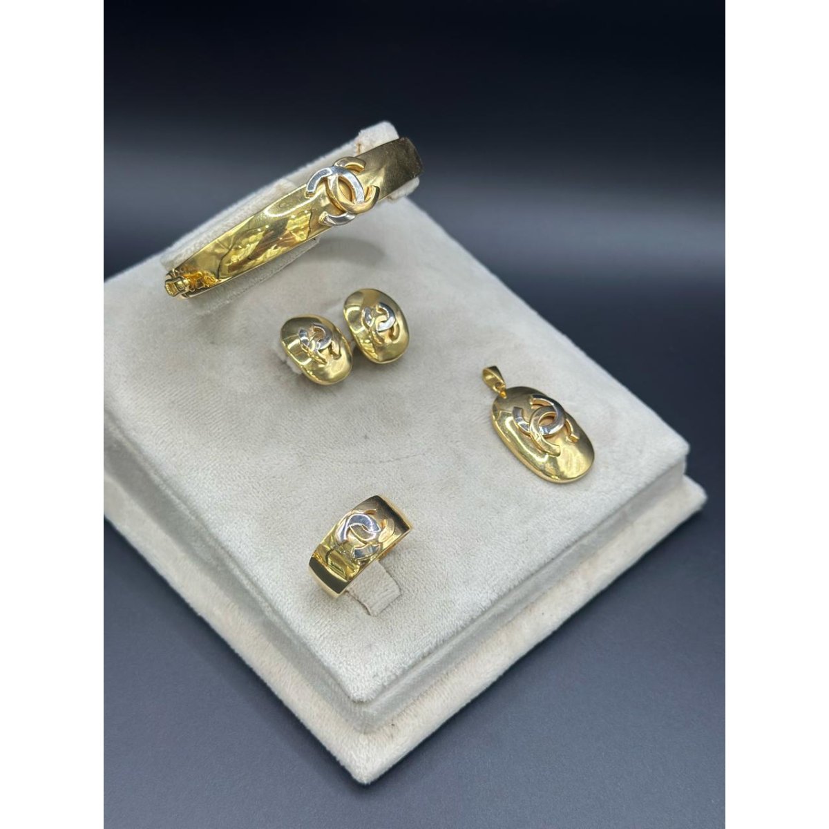 Ensemble en Or 18K – Lumière Précieuse – Image 2